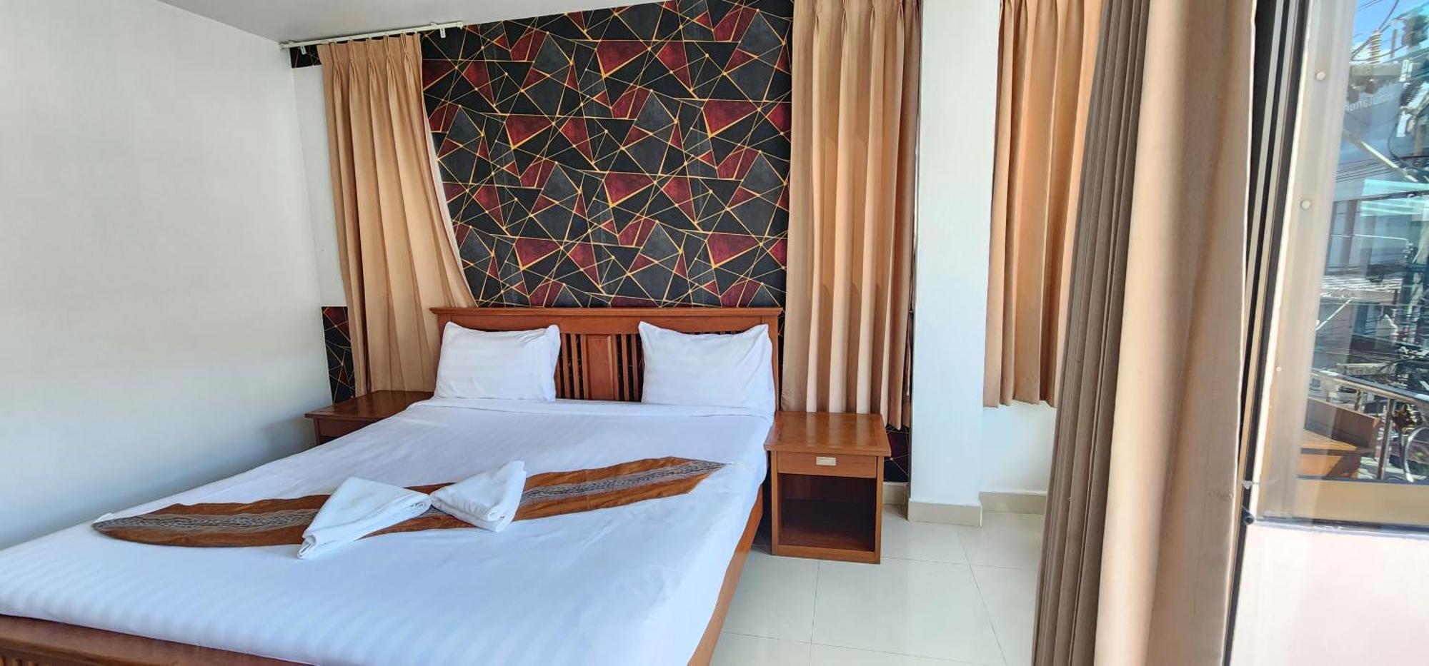 Royal Sweet Hotel Patong Ngoại thất bức ảnh